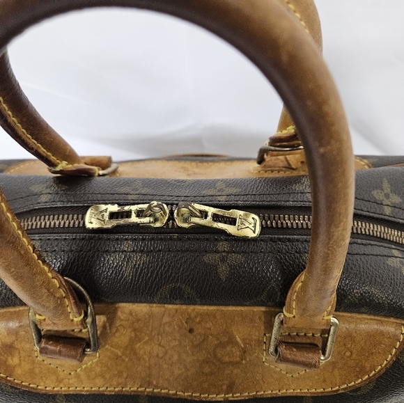 Louis Vuitton Deauville 1998 Monogram Handbag In Brown Canvas And Leather - Picture 8 of 14
